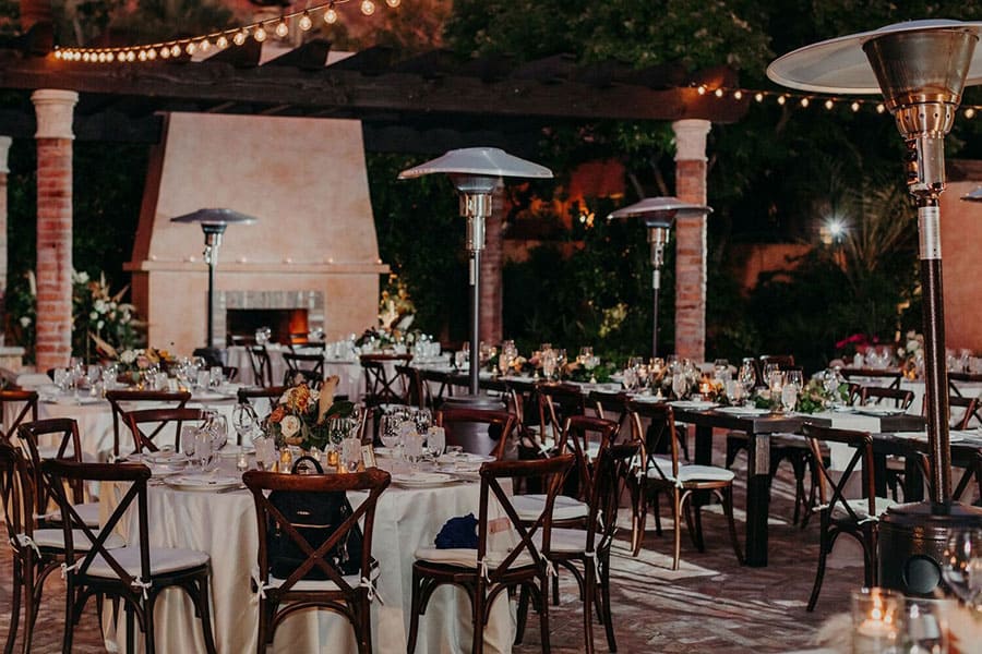outdoor-umbrella-heater-for-event-venue