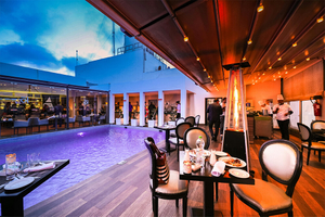 Pyramid-Gas-Patio-Heater-at-the-London-Savoy