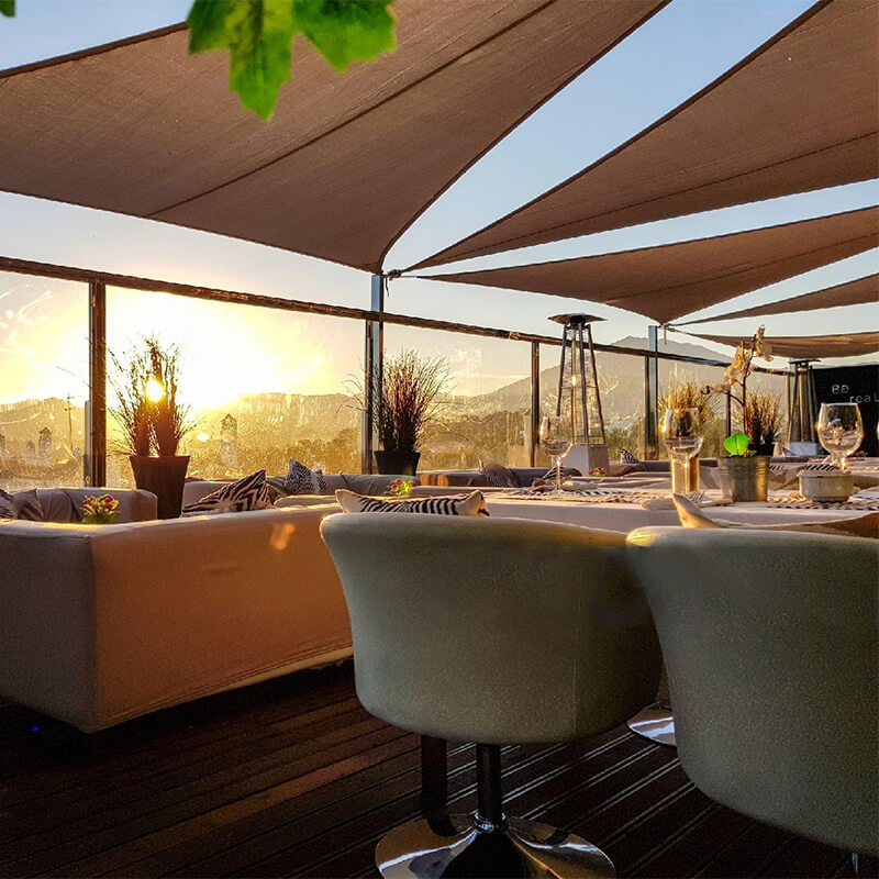 outdoor-gas-heater-for-rooftop-bar