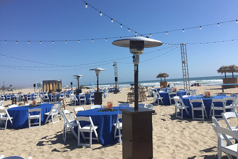 Seaside-Dining-at-Ocean-Breeze-Bistro